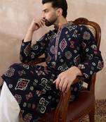 Men blue silk blend printed mandarin collar straight kurta