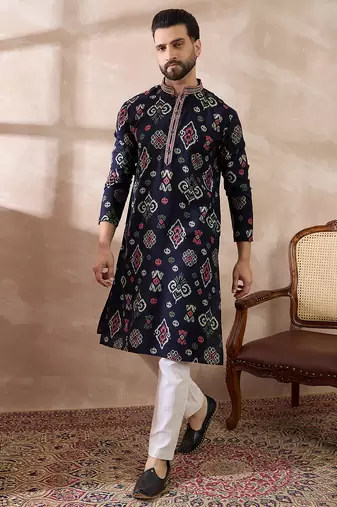 Men blue silk blend printed mandarin collar straight kurta