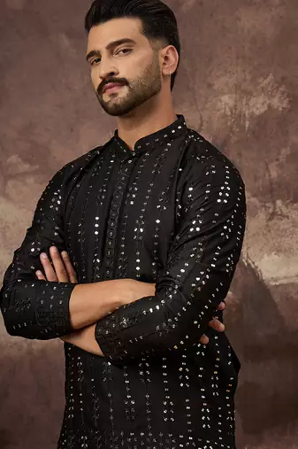 Men black silk blend solid embroidered straight kurta