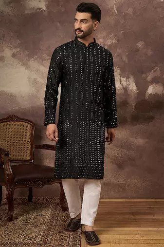 Men black silk blend solid embroidered straight kurta