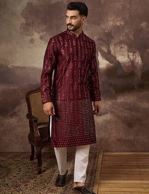 Men maroon silk blend solid embroidered straight kurta 5