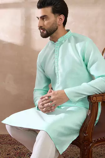Men teal polyester woven design mandarin collar straight kurta