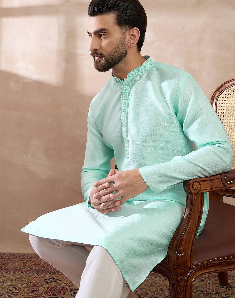 Men teal polyester woven design mandarin collar straight kurta