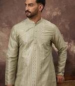 Men green silk blend solid embroidered straight kurta