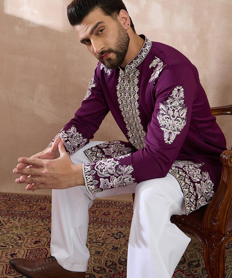 Men purple silk blend embroidered mandarin collar straight kurta