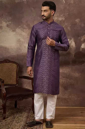 Men purple silk blend solid embroidered straight kurta