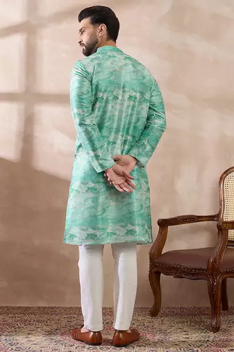 Men green silk blend printed mandarin collar straight kurta