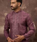 Men mauve silk blend solid embroidered straight kurta