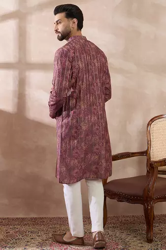 Men purple silk blend printed mandarin collar straight kurta