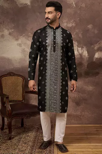 Men black silk blend solid embroidered straight kurta