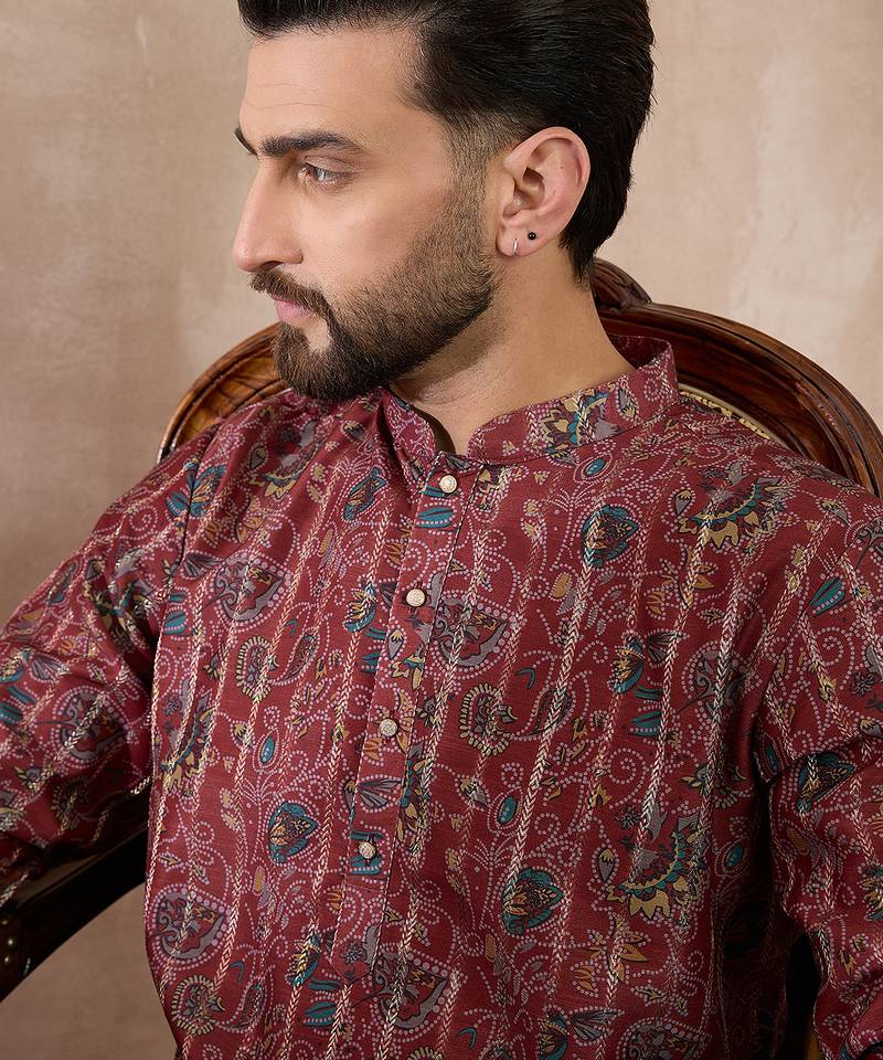 Men maroon silk blend printed mandarin collar straight kurta
