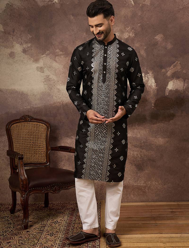 Men black silk blend solid embroidered straight kurta