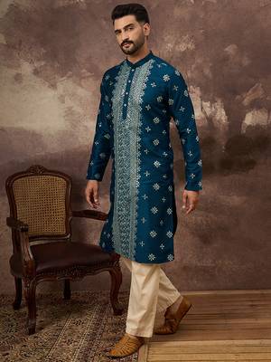 Men blue silk blend solid embroidered straight kurta 3