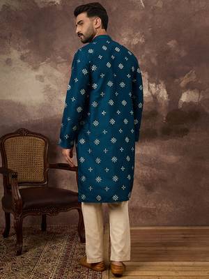 Men blue silk blend solid embroidered straight kurta 4
