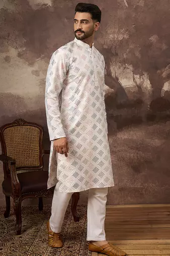 Men white silk blend solid embroidered straight kurta