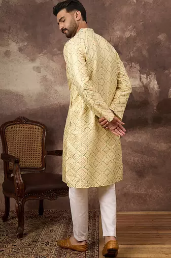 Men yellow silk blend solid embroidered straight kurta