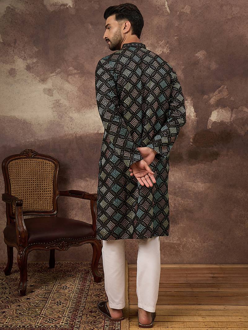 Men black silk blend solid embroidered straight kurta