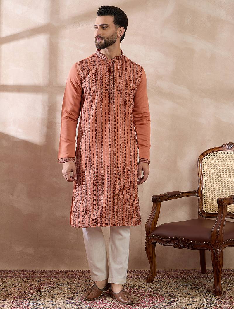 Men orange silk blend embroidered mandarin collar straight kurta