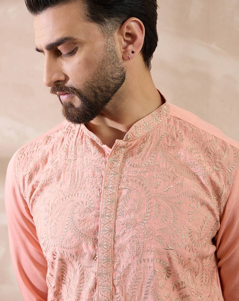 Men peach silk blend embroidered mandarin collar straight kurta