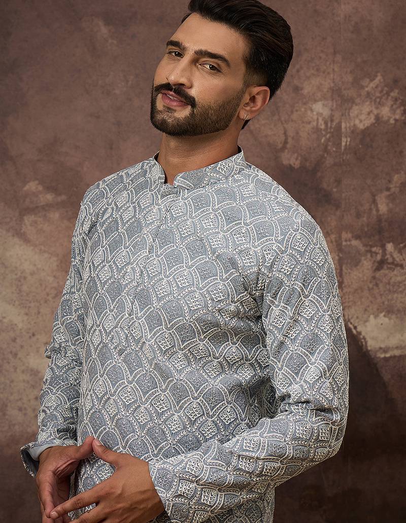 Men blue viscose rayon solid embroidered straight kurta