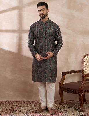 Men green silk blend printed mandarin collar straight kurta 5
