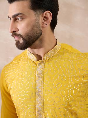 Men yellow silk blend embroidered mandarin collar straight kurta 2