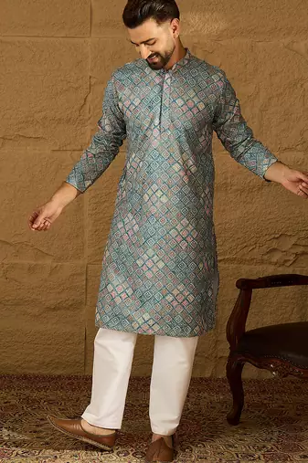 Men blue viscose rayon abstract embroidered straight kurta