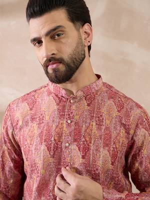 Men pink silk blend printed mandarin collar straight kurta 5