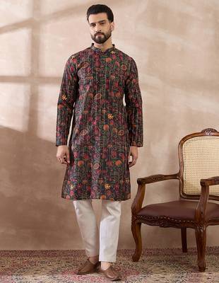 Men black silk blend embroidered mandarin collar straight kurta 5