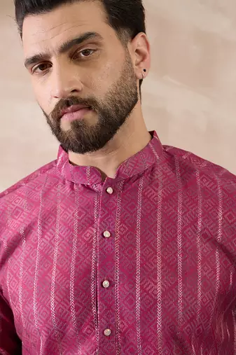 Men pink silk blend printed mandarin collar straight kurta