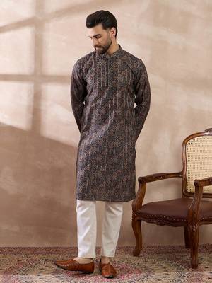 Men black silk blend printed mandarin collar straight kurta 1