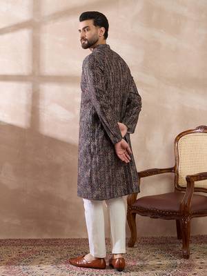 Men black silk blend printed mandarin collar straight kurta 4