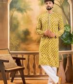 Men yellow viscose rayon shibori embroidered straight kurta
