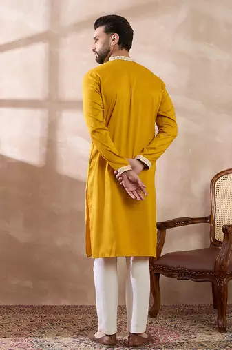 Men yellow silk blend embroidered mandarin collar straight kurta with trouser
