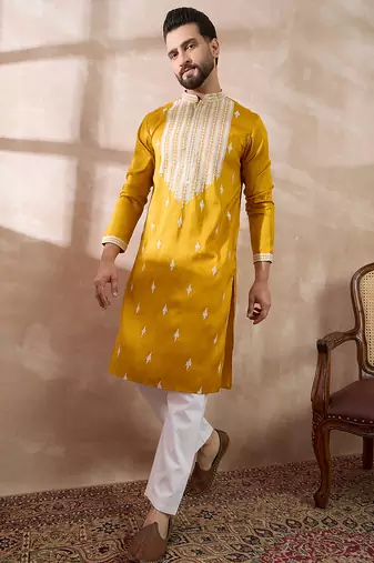 Men yellow silk blend embroidered mandarin collar straight kurta with trouser