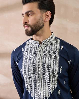 Men navy blue silk blend embroidered mandarin collar straight kurta with trouser 2