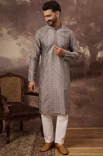Men grey silk blend solid embroidered straight kurta