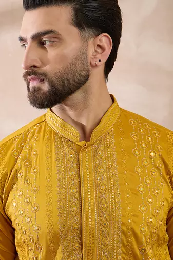 Men mustard silk blend embroidered mandarin collar straight kurta with trouser