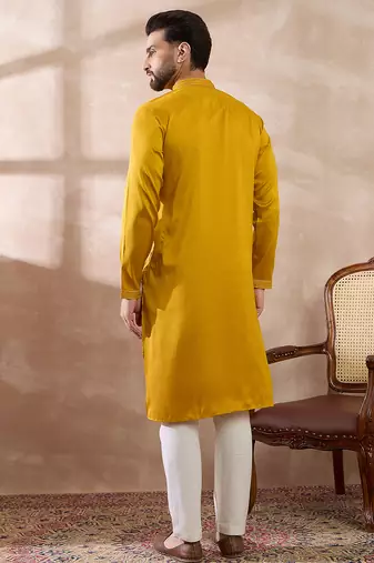 Men mustard silk blend embroidered mandarin collar straight kurta with trouser