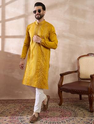 Men mustard silk blend embroidered mandarin collar straight kurta with trouser 5