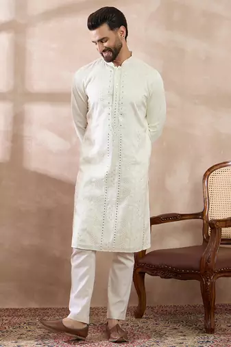 Men white silk blend embroidered mandarin collar straight kurta with trouser