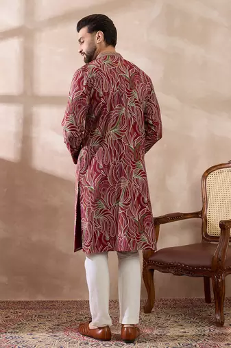 Men red silk blend printed mandarin collar straight kurta with trouser