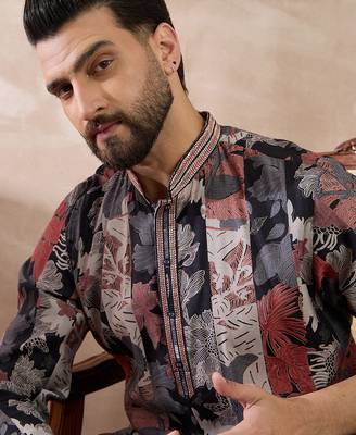 Men black silk blend printed mandarin collar straight kurta with trouser 2