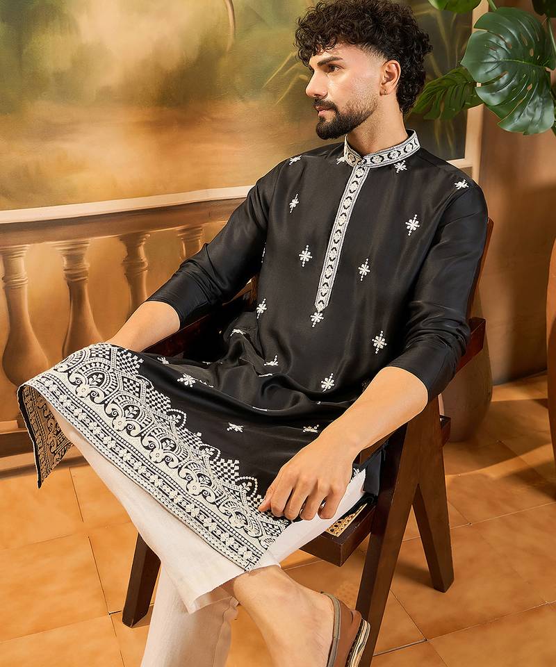 Men black silk blend solid embroidered straight kurta