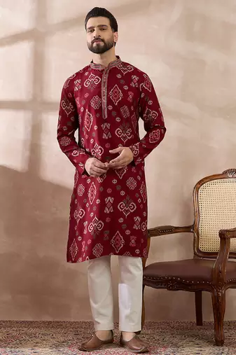 Men red silk blend printed mandarin collar straight kurta with trouser