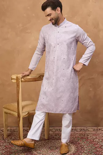 Men lavender silk blend solid embroidered straight kurta