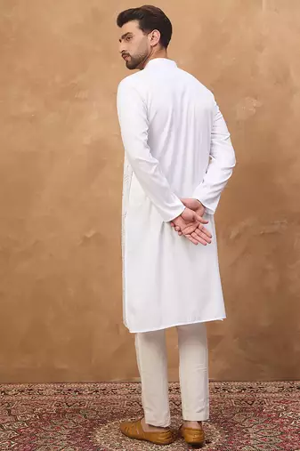 Men white silk blend solid embroidered straight kurta
