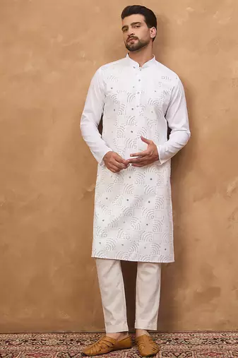 Men white silk blend solid embroidered straight kurta