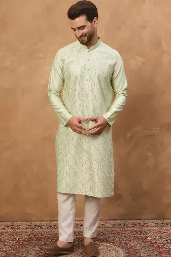 Men peach silk blend solid embroidered straight kurta