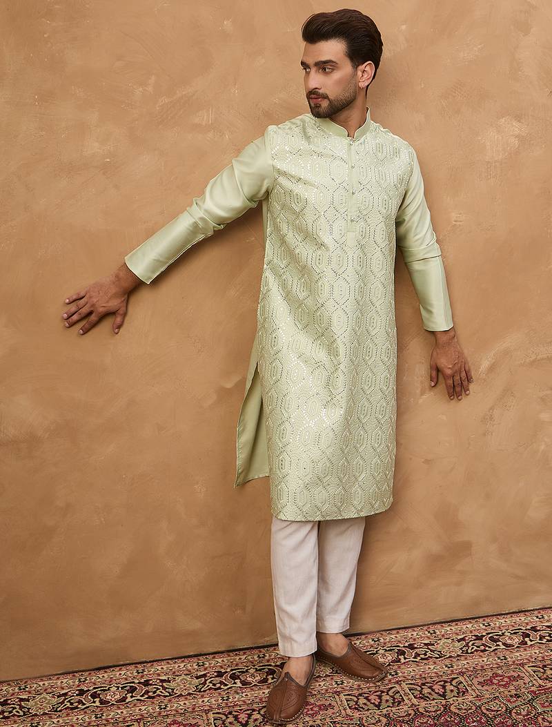 Men peach silk blend solid embroidered straight kurta